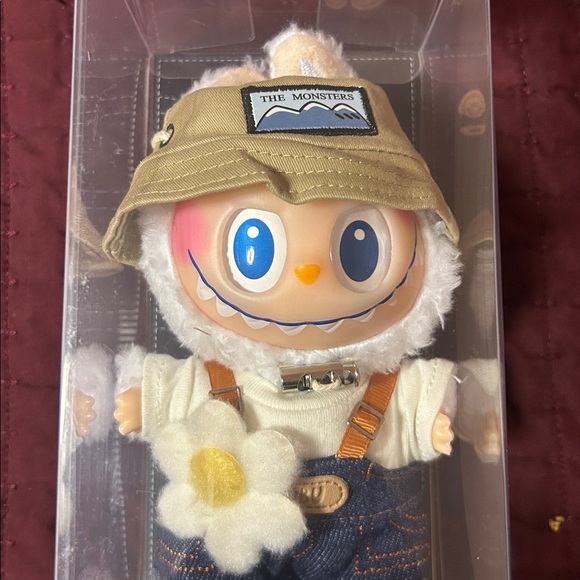 The Monsters! Fall in wild! !!!! !! Lafufu!! - Picture 3 of 3